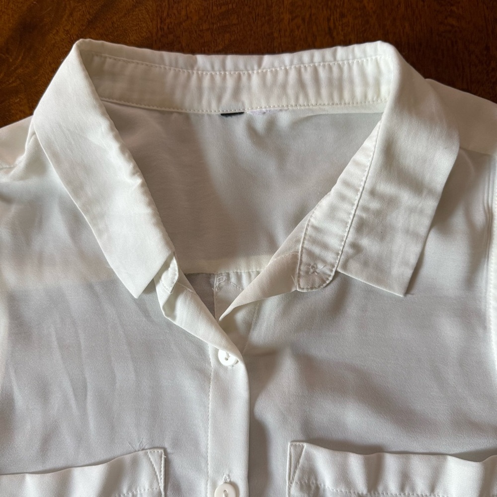 Bundle of 2 Sleeveless Tunic Tops - Picture 6 of 7